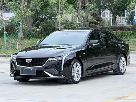 CADILLAC CT4 2022