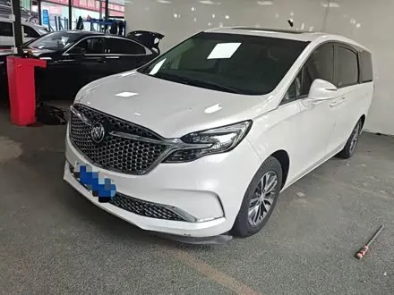 BUICK GL8 — из Китая под ключ