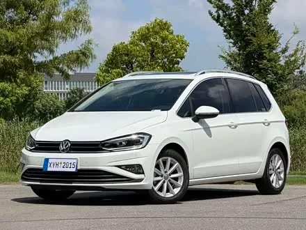 VOLKSWAGEN GOLF · SPORTSVAN 2019