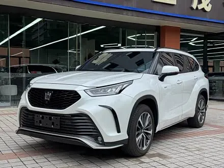 TOYOTA CROWN KLUGER — из Китая под ключ