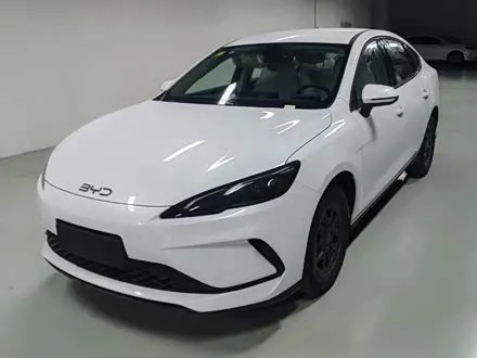 BYD SEAL 05 DM-I 2025