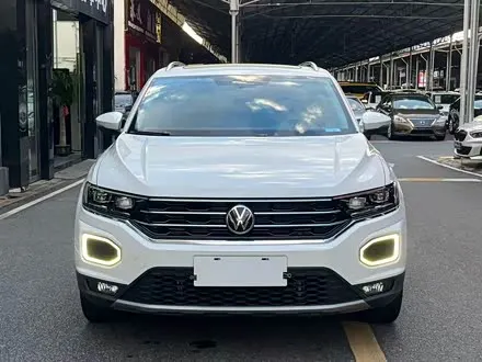 VOLKSWAGEN T-ROC 2022 — 86 000 км, Китай — под ключ — фото 1