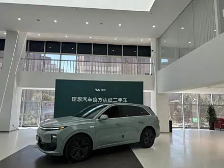 LI AUTO L6 — из Китая под ключ
