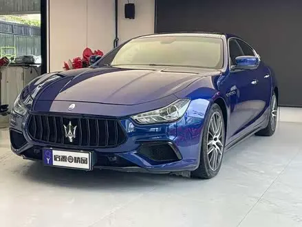 MASERATI GHIBLI 2014