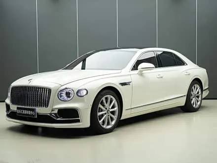 BENTLEY FLYING SPUR 2024