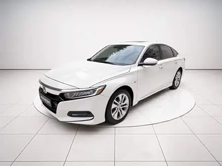 HONDA ACCORD 2018 — 65 600 км, Китай — под ключ — фото 1