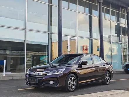 HONDA ACCORD 2016 — 86 000 км, Китай — под ключ — фото 1