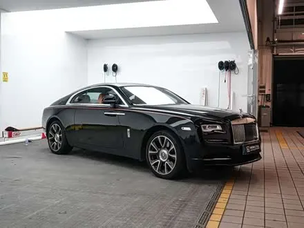 ROLLS-ROYCE WRAITH — из Кореи под ключ