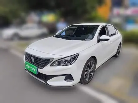 PEUGEOT 408 2020