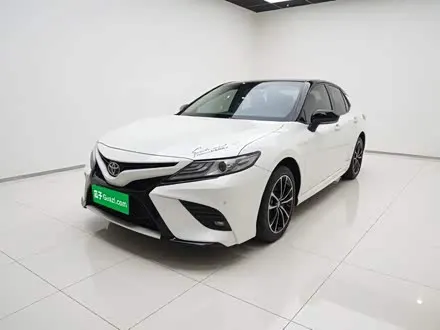 TOYOTA CAMRY — из Китая под ключ