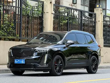 CADILLAC XT6 2022