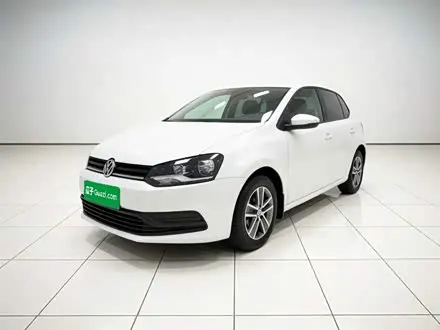 VOLKSWAGEN POLO 2016 — 86 600 км, Китай — под ключ — фото 1