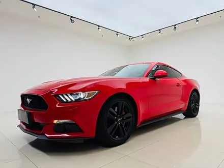 FORD MUSTANG 2015