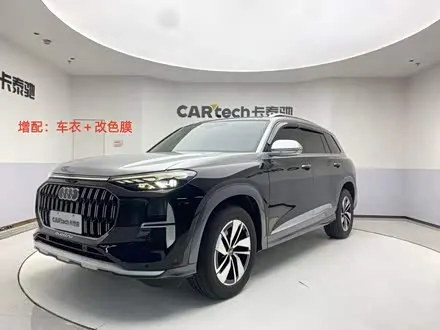 AUDI Q6 2024