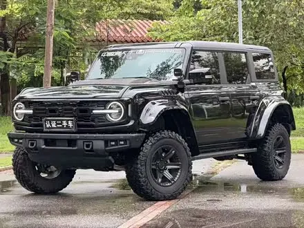 FORD BRONCO 2024