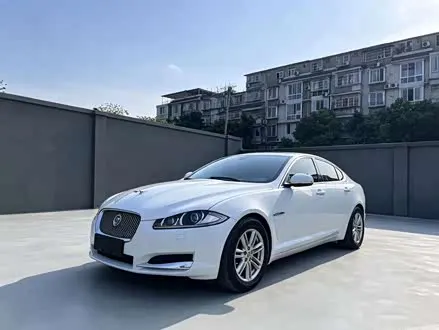 JAGUAR XF 2014