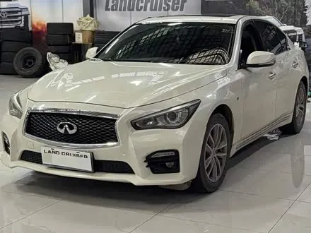 INFINITI Q50L 2015