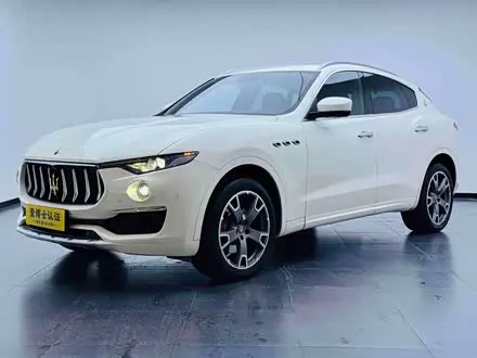 MASERATI LEVANTE 2019