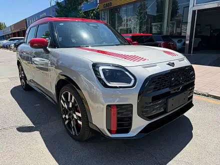 MINI JCW COUNTRYMAN 2024