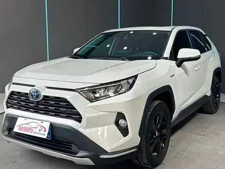 TOYOTA RAV4 — из Кореи под ключ