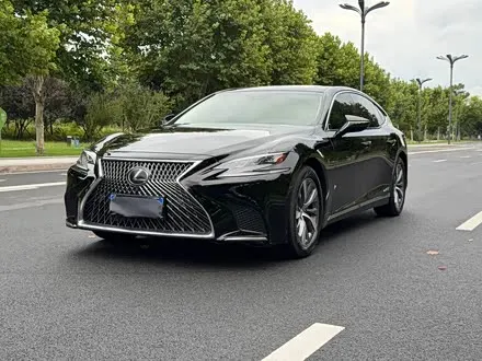 LEXUS LS — из Кореи под ключ
