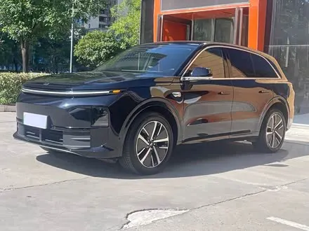 LI AUTO L6 2024