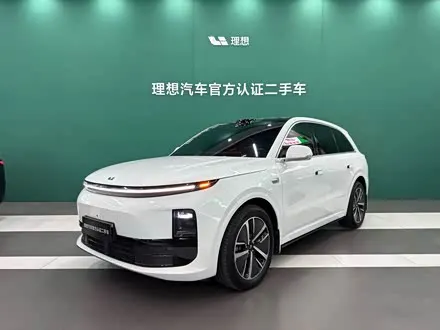 LI AUTO L6 2024
