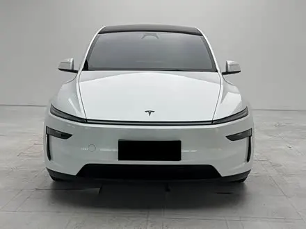 TESLA MODEL Y L 2025