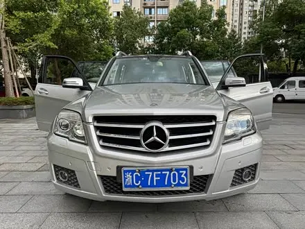 MERCEDES-BENZ GLK-CLASS 2010