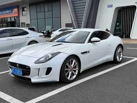 JAGUAR F-TYPE 2015