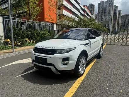 LAND ROVER RANGE ROVER EVOQUE 2015 — 120 000 км, Китай — под ключ — фото 1