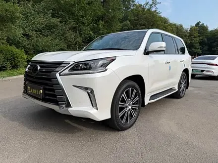 LEXUS LX — из Китая под ключ