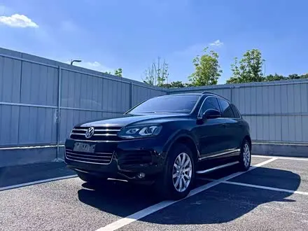 VOLKSWAGEN TOUAREG 2011 — 150 000 км, Китай — под ключ — фото 1