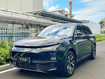 LI AUTO L8 — из Китая под ключ