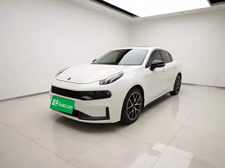LYNK & CO 03 2019