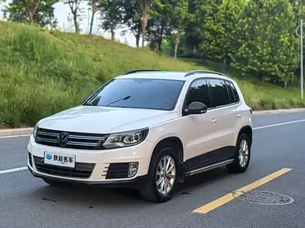 VOLKSWAGEN TIGUAN 2015 — 80 000 км, Китай — под ключ — фото 1