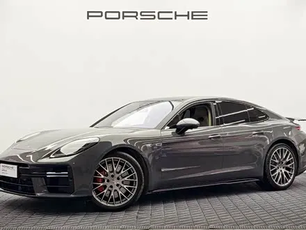 PORSCHE PANAMERA 2026 — 2 600 км, Китай — под ключ — фото 1