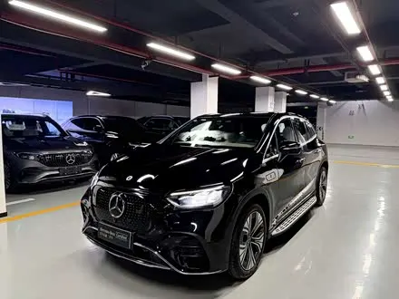 MERCEDES-BENZ EQE SUV 2024