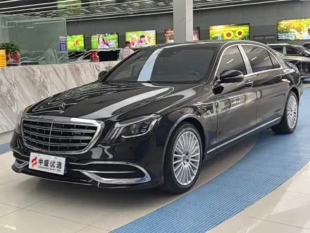 MAYBACH S-CLASS 2018 — 142 000 км, Китай — под ключ — фото 1
