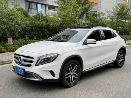 MERCEDES-BENZ GLA 2016 — 90 000 км, Китай — под ключ — фото 1