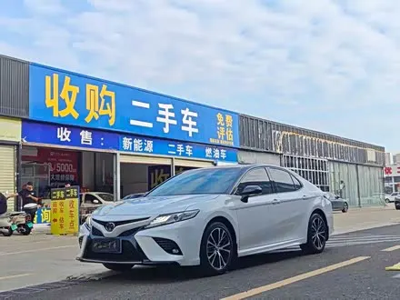 TOYOTA CAMRY — из Китая под ключ