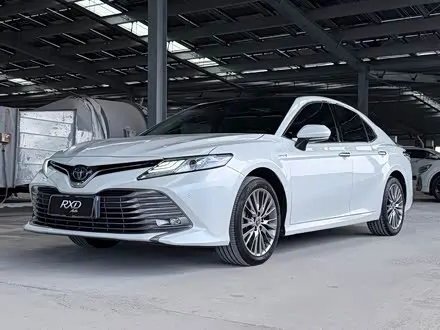 TOYOTA CAMRY — из Китая под ключ