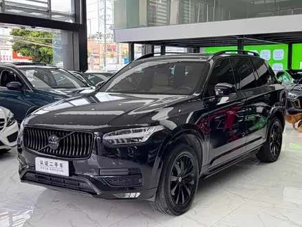 VOLVO XC90 2018
