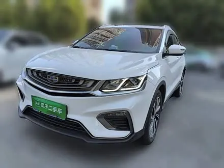 GEELY COOLRAY 2019 — 121 800 км, Китай — под ключ — фото 1