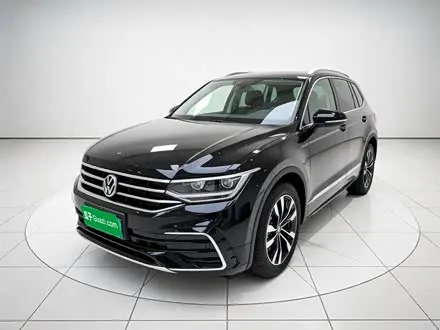 VOLKSWAGEN TIGUAN L 2025