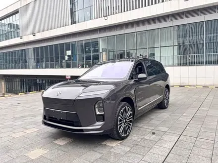 NIO ES8 — из Китая под ключ