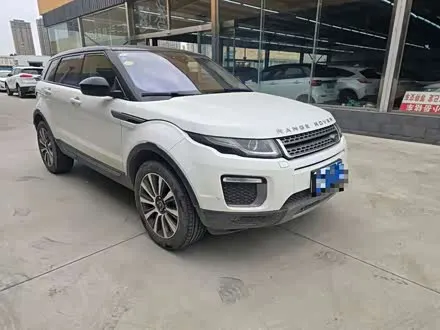 LAND ROVER RANGE ROVER EVOQUE 2017 — 78 000 км, Китай — под ключ — фото 1