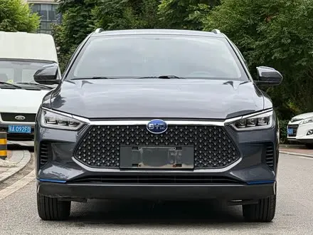 BYD E2 — из Китая под ключ