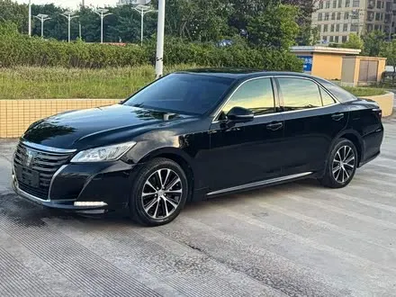 TOYOTA CROWN — из Китая под ключ