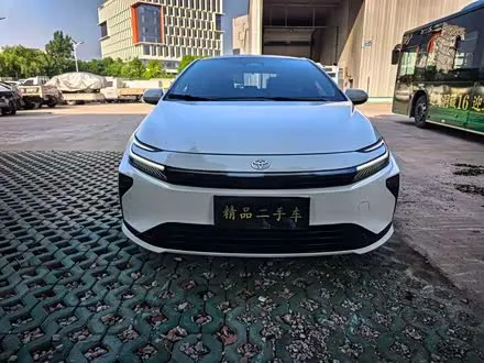 TOYOTA COROLLA — из Китая под ключ